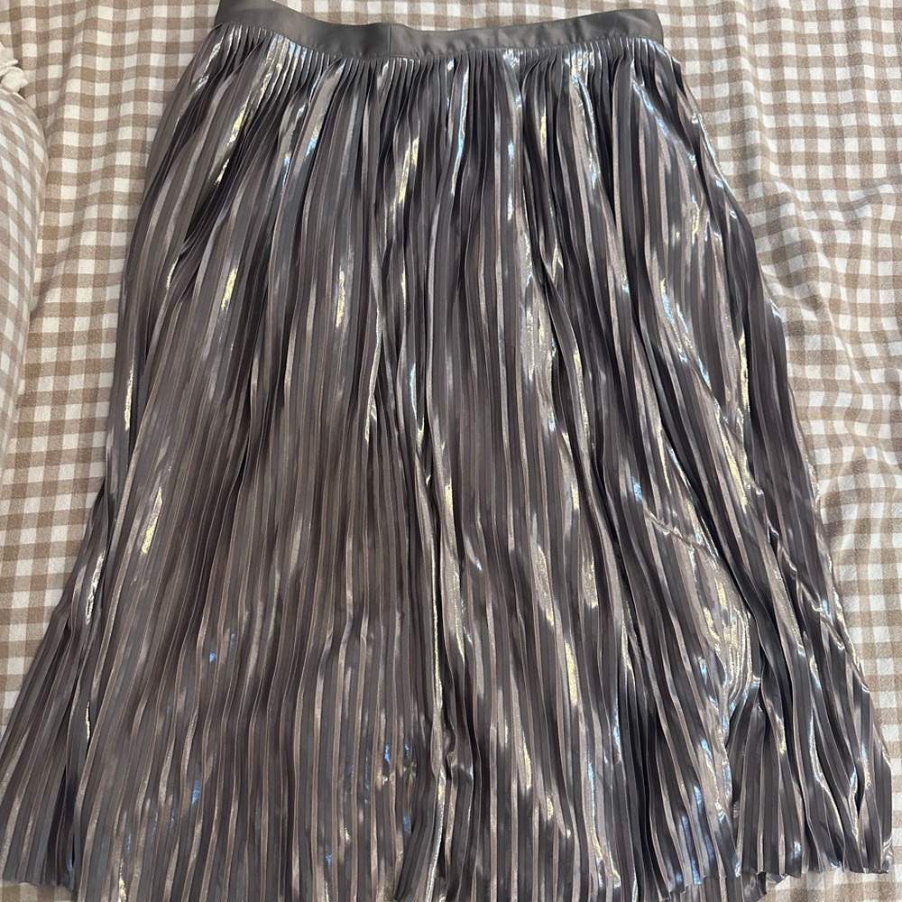 Banana Republic Shiny Gray A-Line Skirt